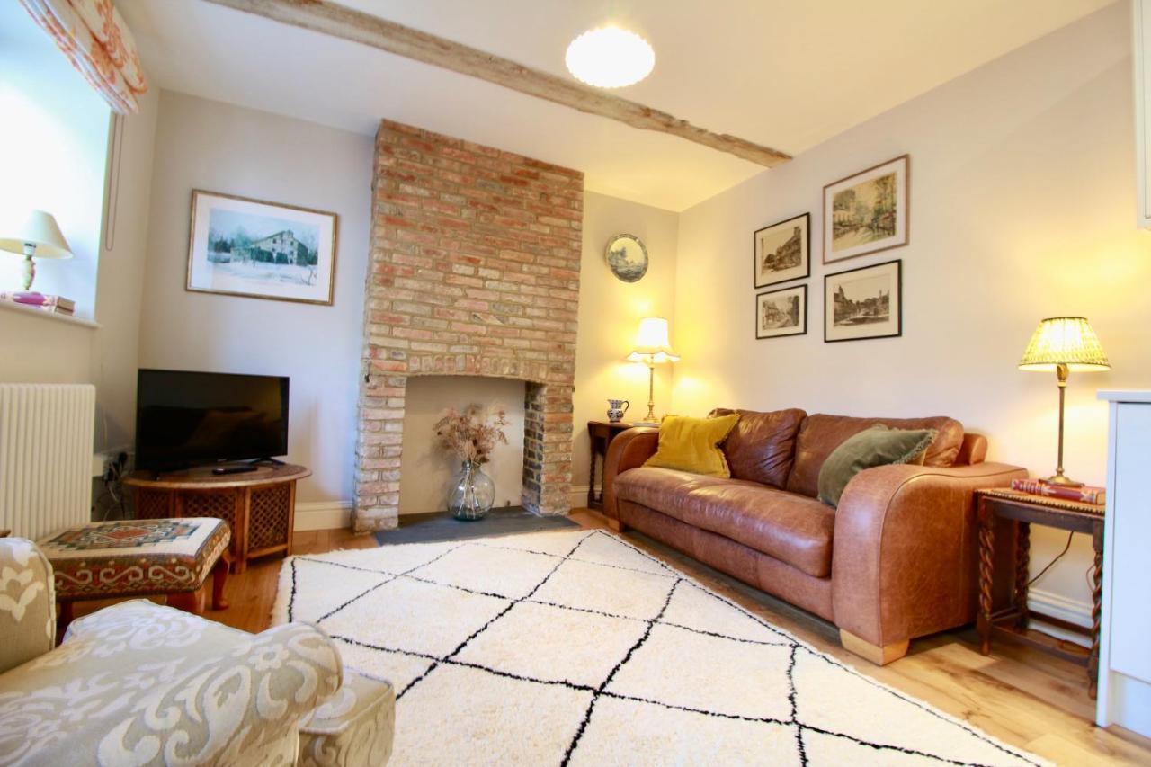14Th Century Rose Cottage, Centre Of Alfriston By Air Premier ภายนอก รูปภาพ
